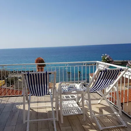 Le Tre Terrazze Apartmán Pizzo (Calabria)